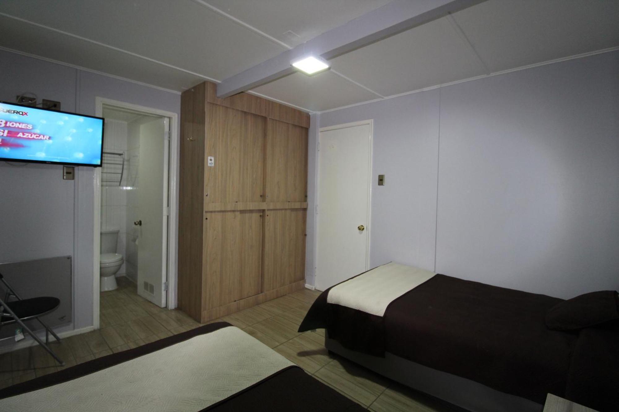 Juku Hostal Calama Extérieur photo