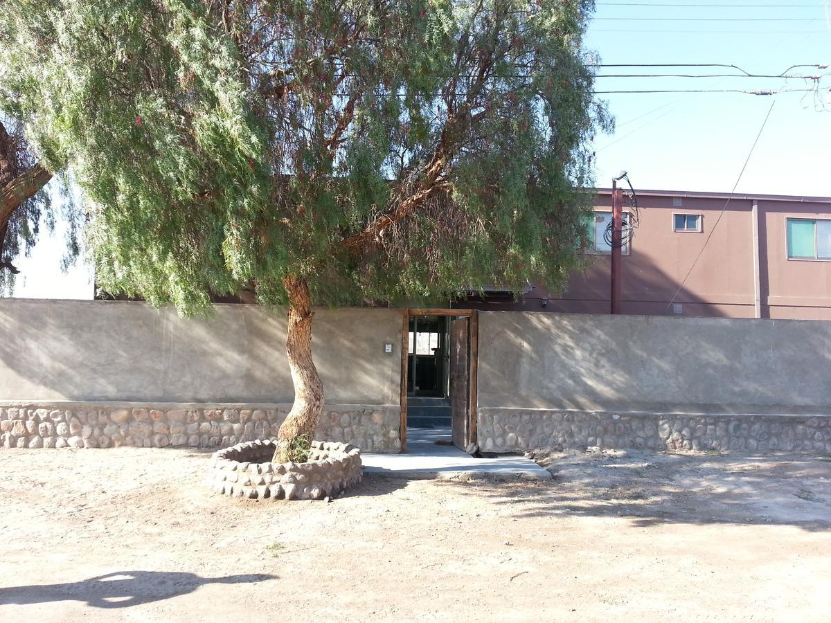Juku Hostal Calama Extérieur photo